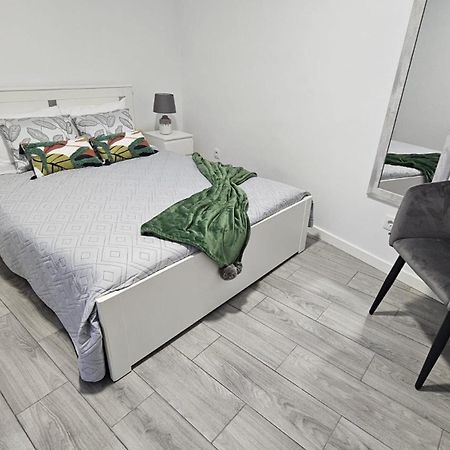Goncalves Guest House Ponta Delgada المظهر الخارجي الصورة